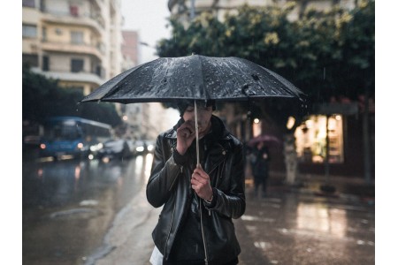 Хороший зонт от дождя для мужчины - что выбрать?