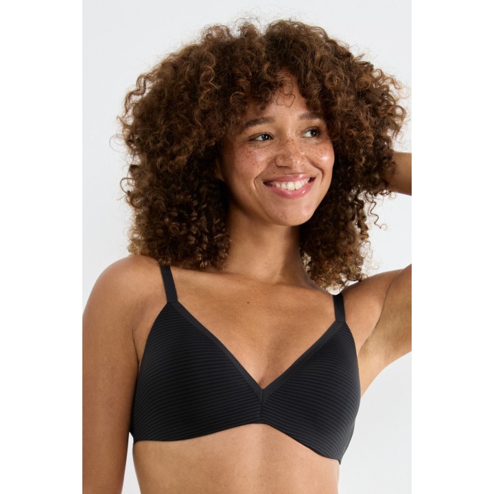 Бюстгальтер PUSH-UP ZERO FEEL AIR