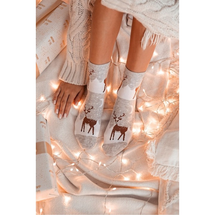 Жіночі гладкі шкарпетки новорічні Milena 1283.005 37-41