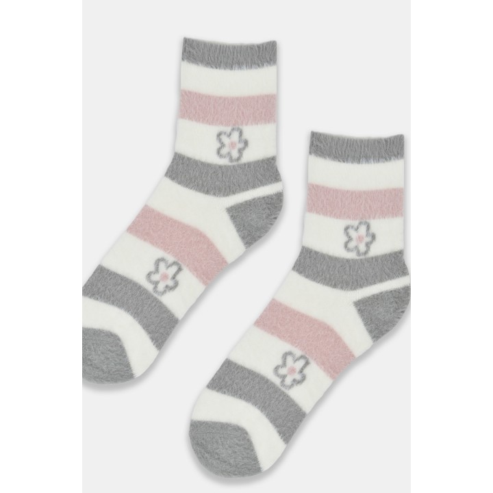 Жіночі гладкі шкарпетки Noviti SB094 36-41