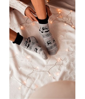 Жіночі гладкі шкарпетки новорічні махрові Milena 0118.003 37-41