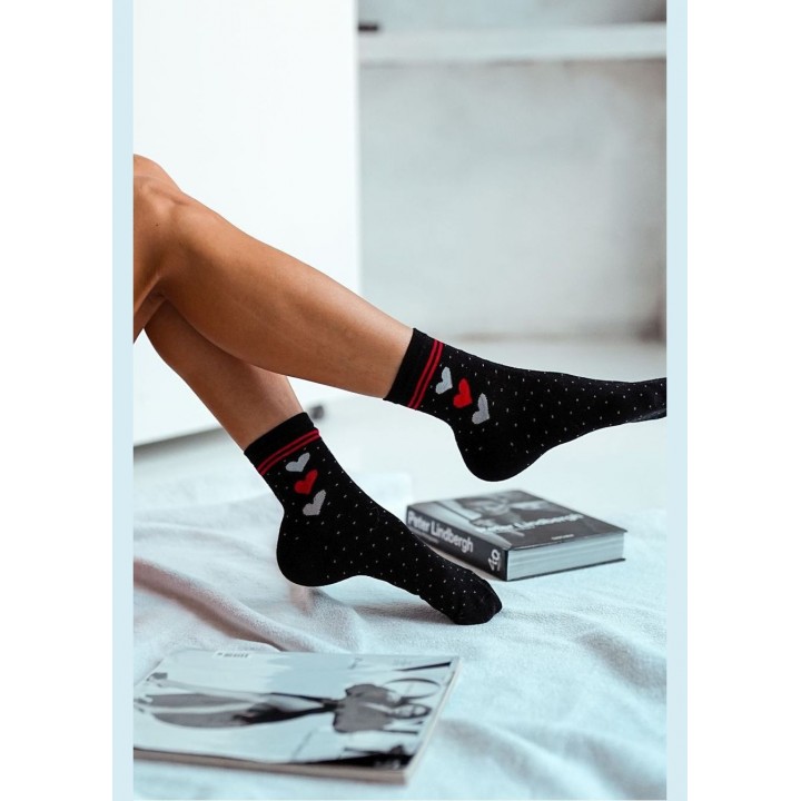 Жіночі гладкі шкарпетки Milena 37-41