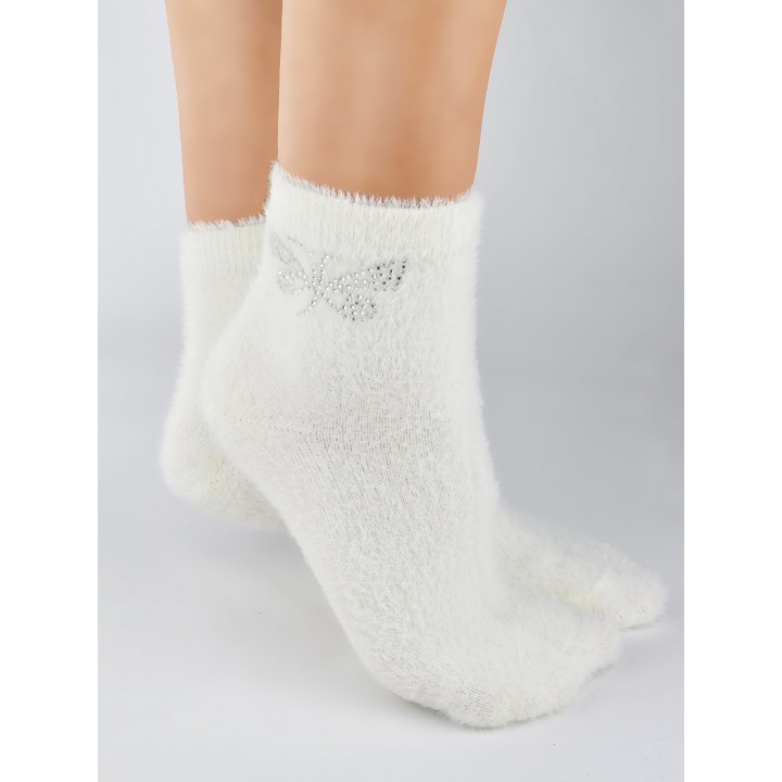 SKARP.NOVITI SB104-W-01 MOTYL ECRU 36-41