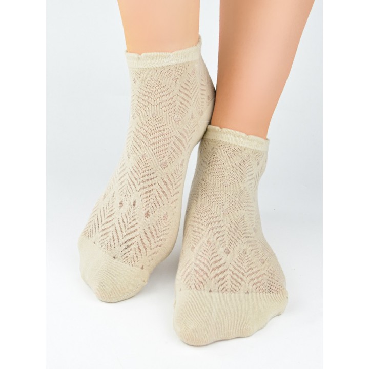 Носки NOVITI SB118-G-02 JACQARD J BEIGE 39-42