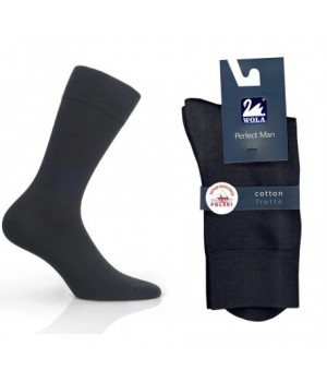 Чоловічі махрові шкарпетки WOLA PERFECT 42-44 чорні