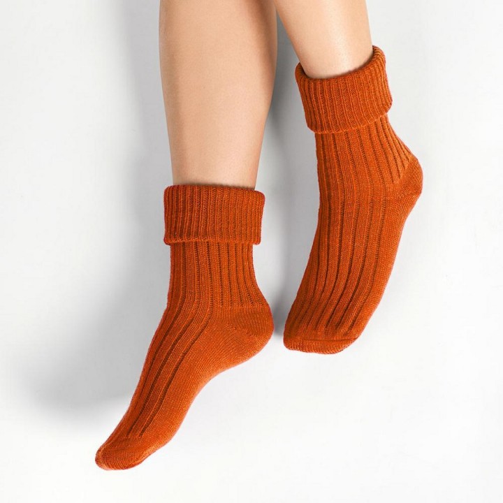 ШКАРПЕТКИ STEVEN 067 35-37 червоні