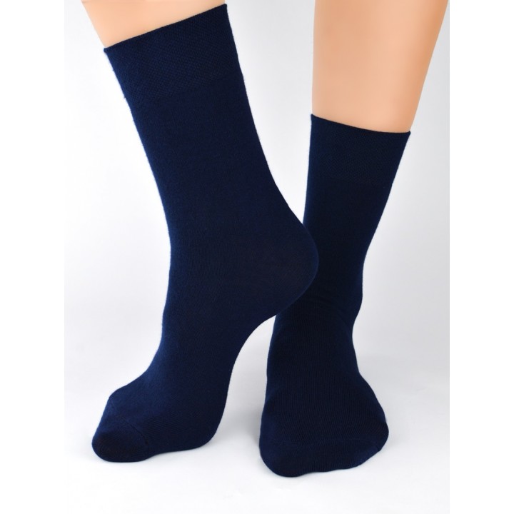 ШКАРПЕТКИ NOVITI SB008-M-02 ТЕМНО-СИНІ 43-46