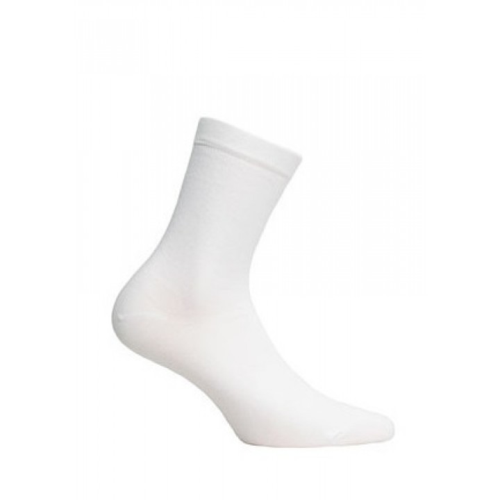 Жіночі шкарпетки WOLA PERFECT GL 39-41 білі