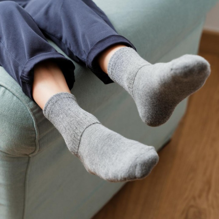 STEVEN 020 полумахровые серые носки /26-28