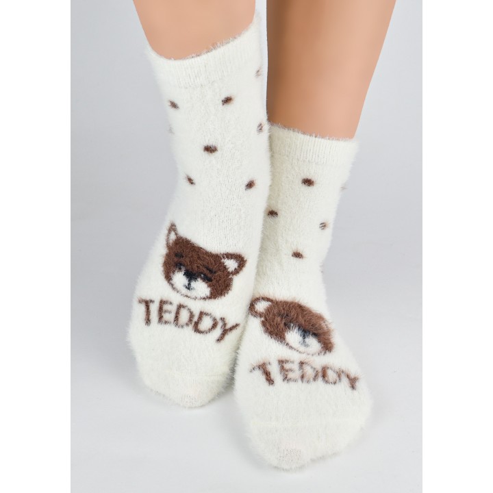 SKARPETY NOVITI SP017-W-03 PUCHATE TEDDY ECRU 36/41