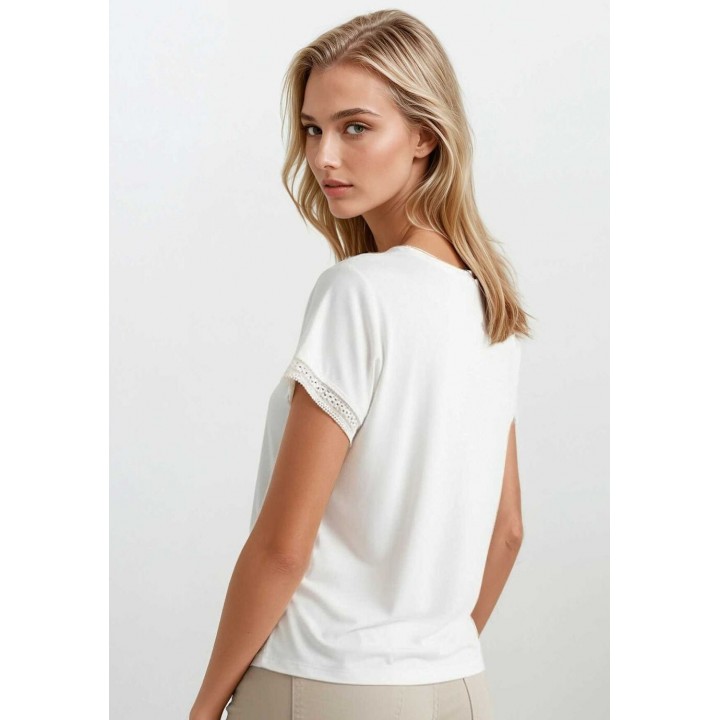 Блузка Eldar Flaviana белая /L