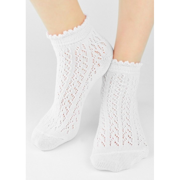 Носки NOVITI SB112-G-01 белые, размеры 27-30