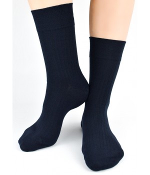 Носки NOVITI SB177-M-05 в полоску, графитовые, размеры 39-42