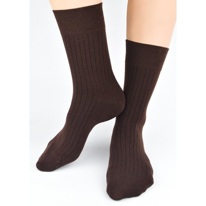 Носки NOVITI SB177-M-03, коричневые, в рубчик, размеры 39-42