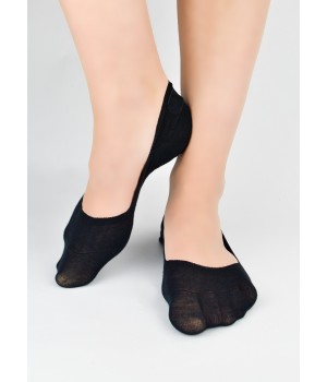 Носки NOVITI FEET SN062-W-03 СИЛИКОНОВЫЕ ЧЕРНЫЕ 39-42