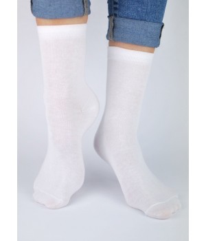 Детские носки NOVITI SB005-U-01, белые, размер 23-26